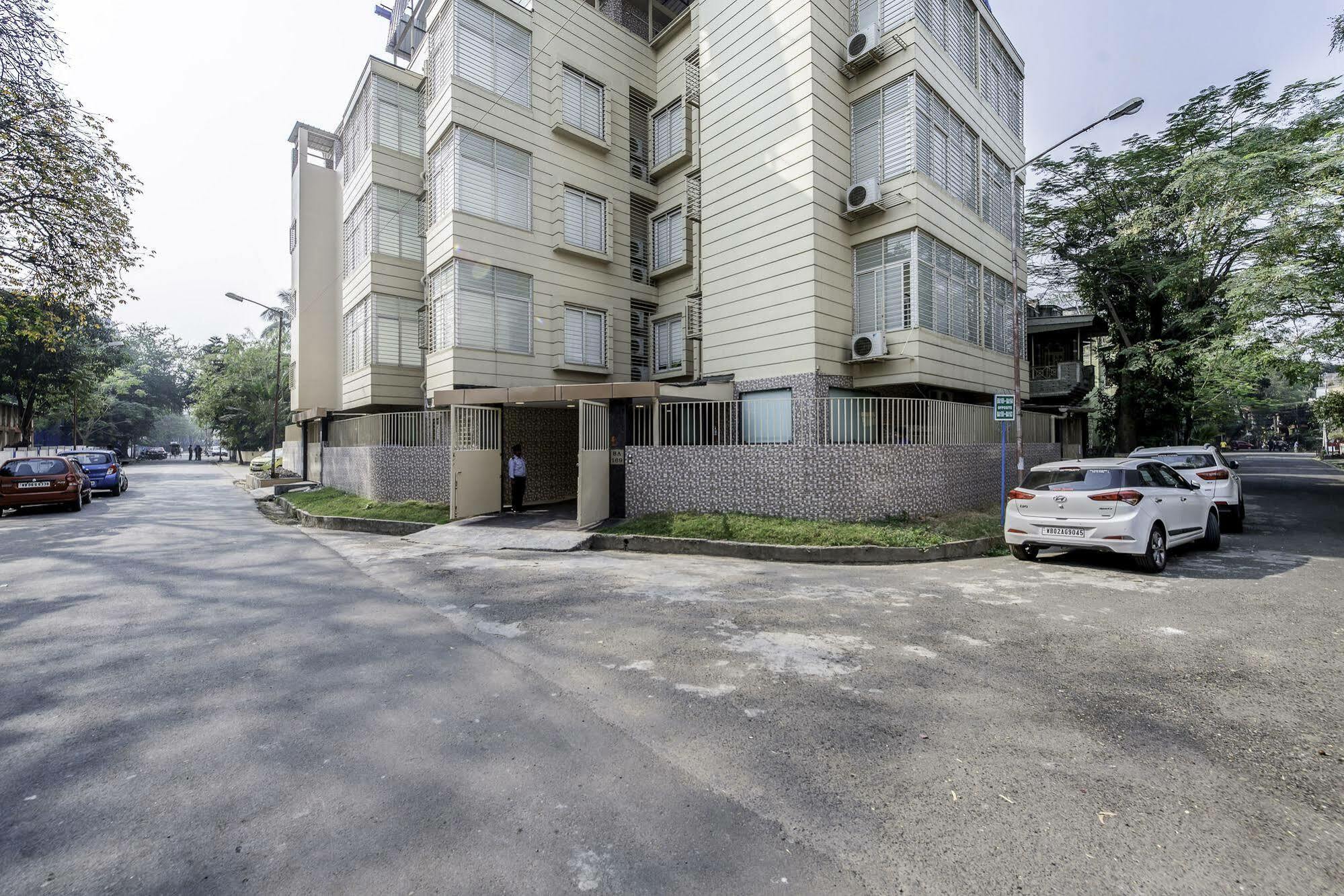 Oyo 16703 Hotel The Platinum Kalkutta Exterior foto